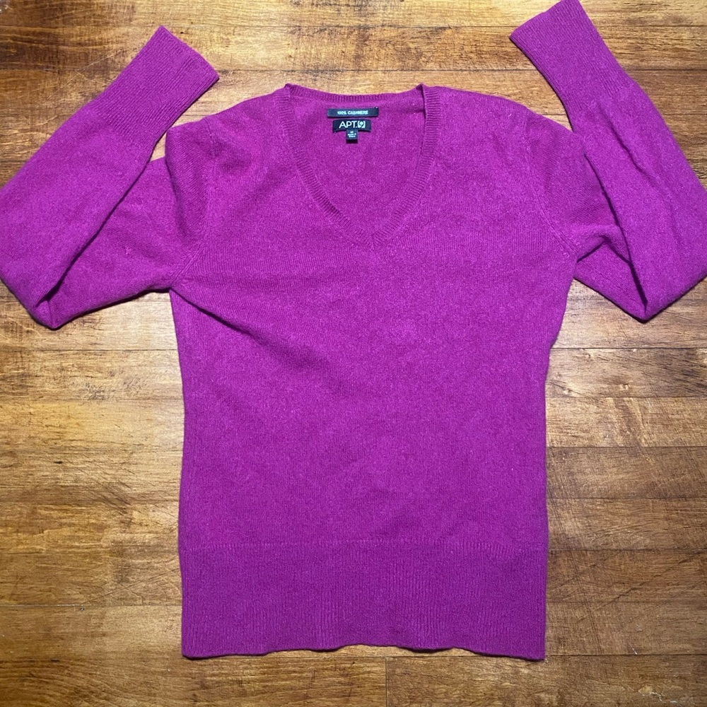 Cashmere Apt 9 pink Sweater